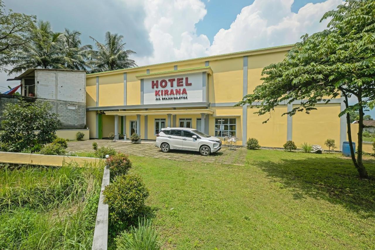 Oyo 92483 Hotel Kirana ซาลาตีกา ภายนอก รูปภาพ