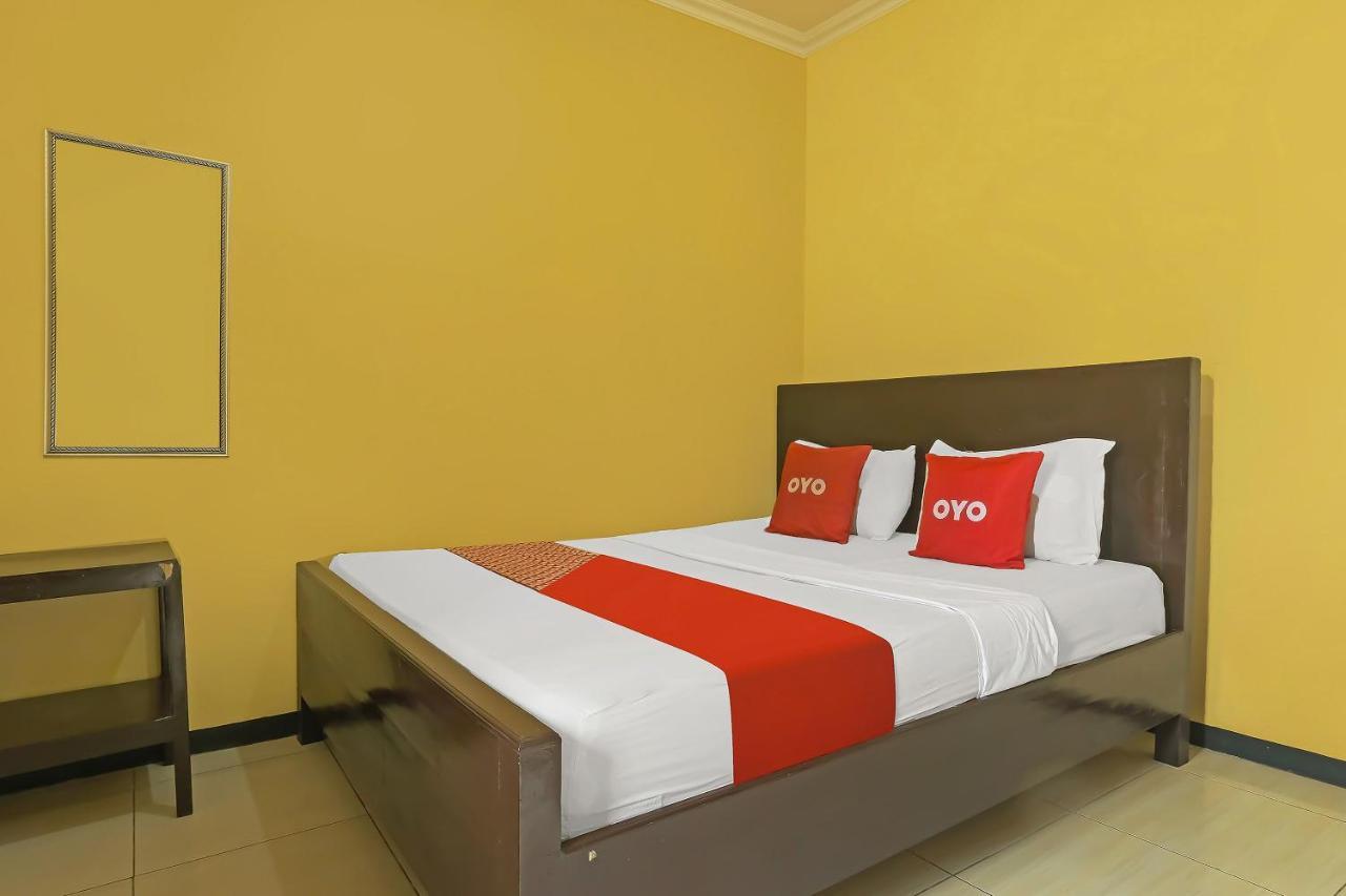 Oyo 92483 Hotel Kirana ซาลาตีกา ภายนอก รูปภาพ